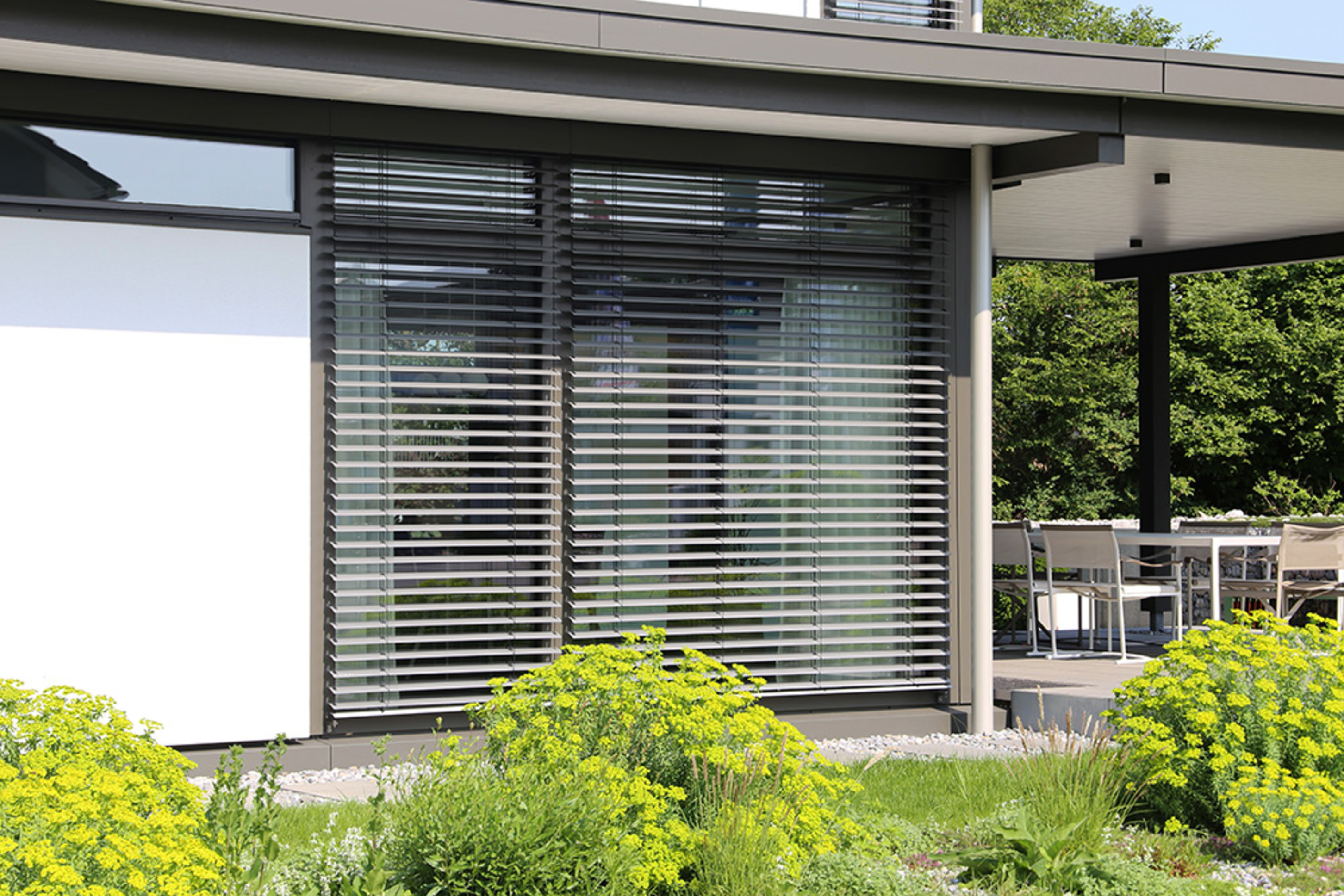 Rollladen&shy;steuerung bei RP Light Systems GbR in Erfurt